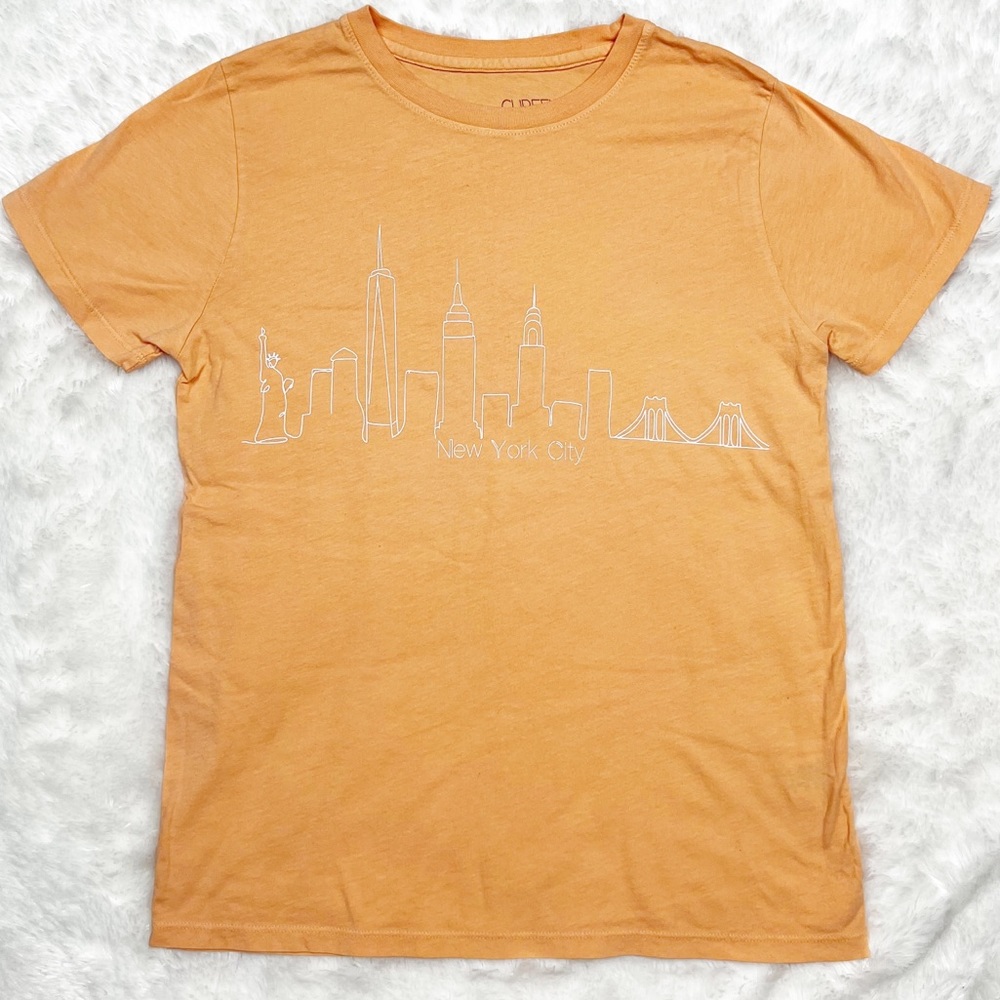 No Curfew New York Skyline Crewneck Graphic Short Sleeve T-Shirt Creamsicle Sz S